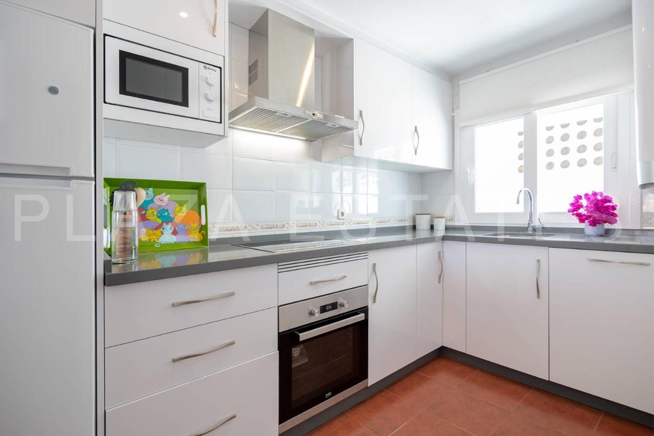Bonito Piso A 300M De La Playa Nerja Apartment ภายนอก รูปภาพ
