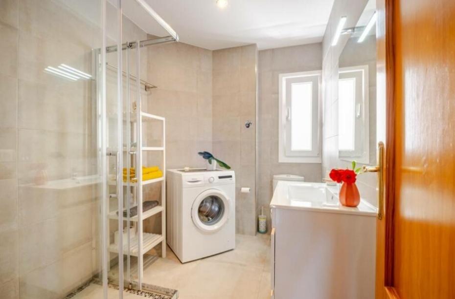Bonito Piso A 300M De La Playa Nerja Apartment ภายนอก รูปภาพ